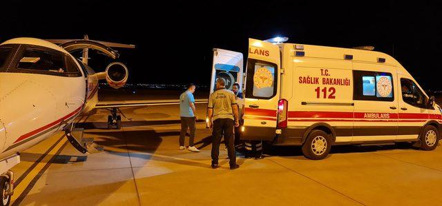 Mardin'de tedavi gören hasta çocuk ambulans uçakla İstanbul'a nakledildi