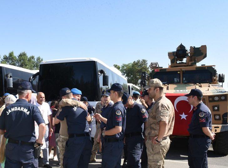 Batman'daki komandolar Suriye'ye uğurlandı G4