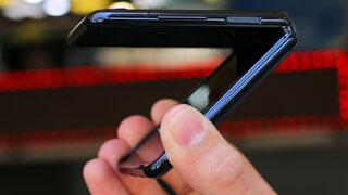 Daha ucuza katlanabilir telefon geliyor! İşte fiyatı