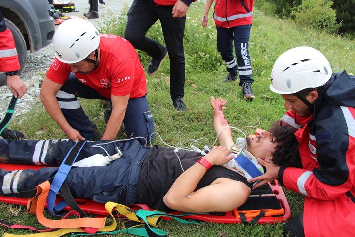 Bilecik'te UMKE bölge tatbikatı yapıldı G3