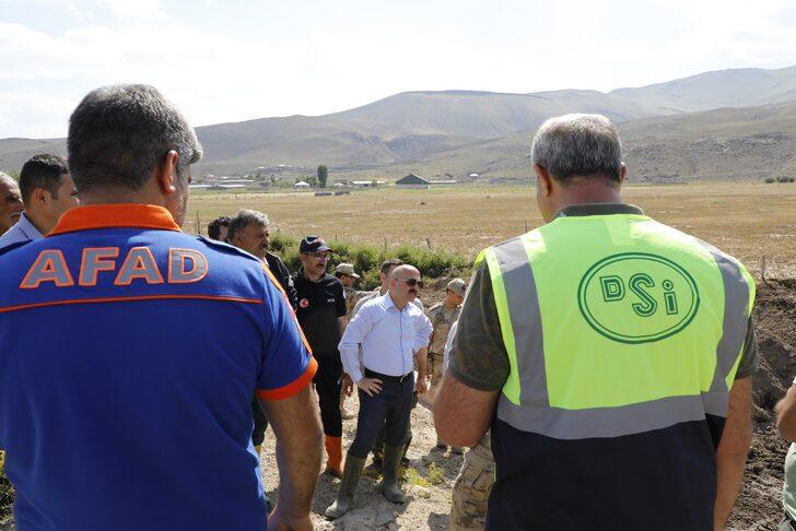 Ağrı Valisi Varol selden zarar gören köylerde incelemelerde bulundu G5