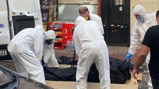 İstanbul'da sır ölüm: Yatakta çıplak ve sarılmış halde bulundular!