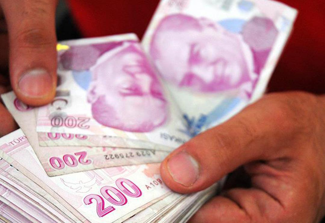 Son dakika: TBMM Plan B&uuml;t&ccedil;e Komisyonu&rsquo;nda kabul edildi! En d&uuml;ş&uuml;k emekli maaşı 3 bin 500 TL oldu