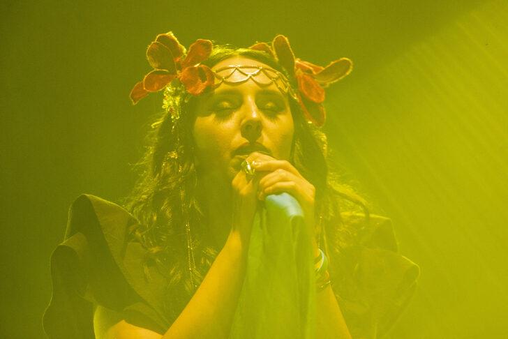 Sanatçı Jamala, Ukraynalı savaş mağduru çocuklar için konser verdi G5