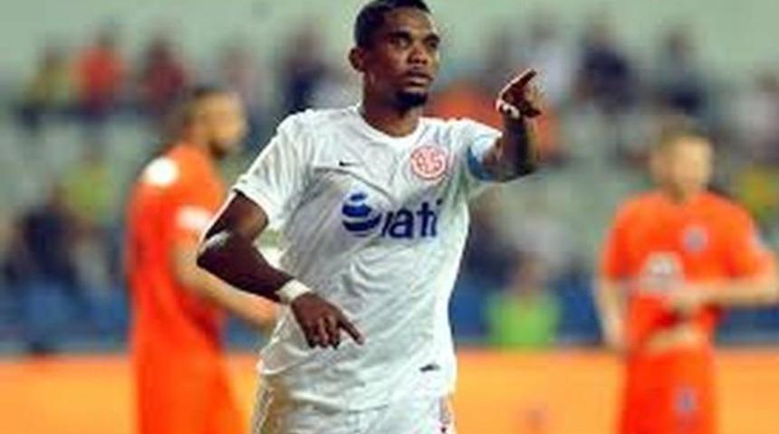 Başiktaş Transferde Bombayı Patlattı Samuel Eto'yu Transfer Etti!