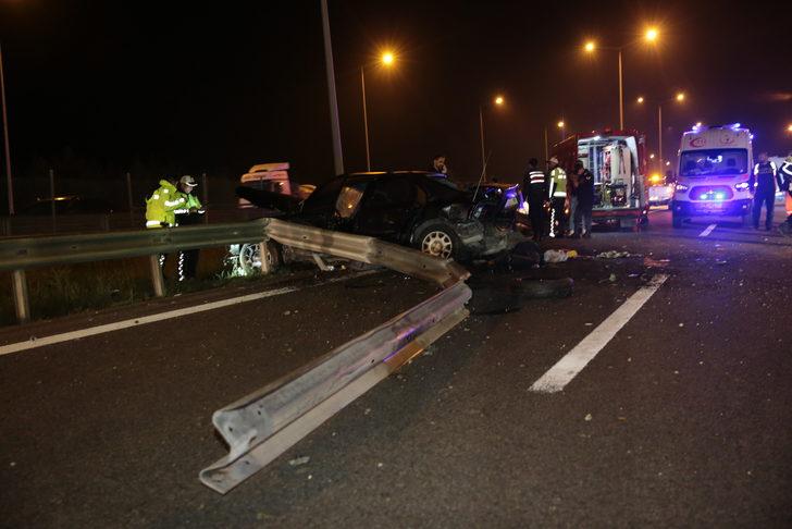 Anadolu Otoyolu'nun Bolu kesimindeki trafik kazasında 2 kişi öldü, 2 kişi yaralandı G3