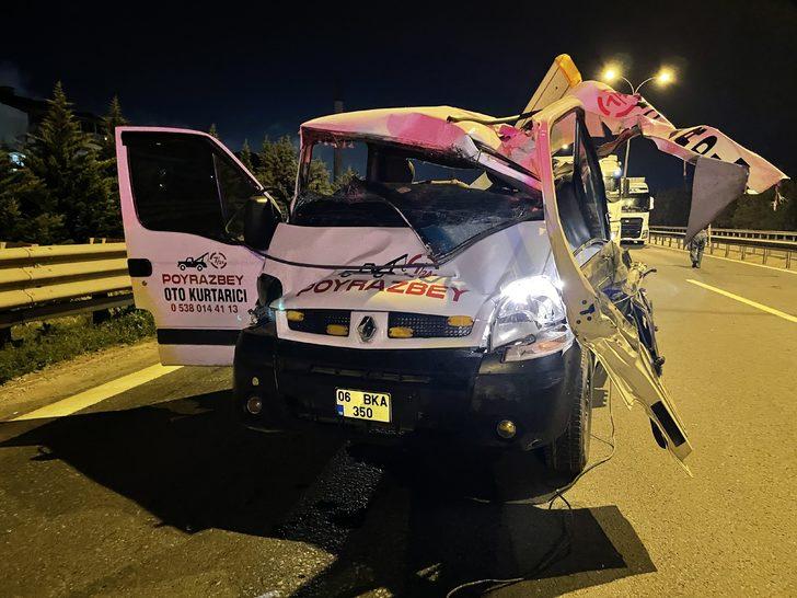 Kocaeli'de 3 çekicinin karıştığı zincirleme kazada 1 kişi öldü, 2 kişi yaralandı G3