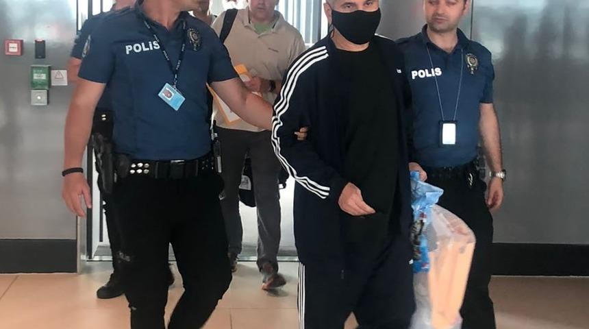 Reyhanlı saldırısının talimatını verdiği iddia edilen Memet Gezer ABD'den getirildi