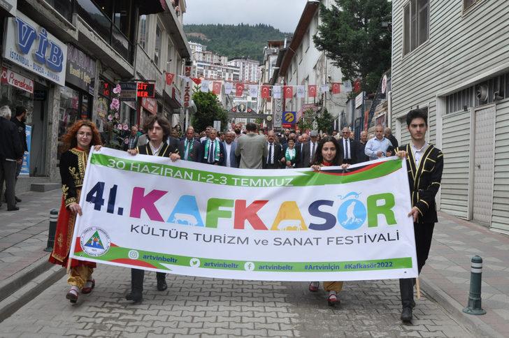 Artvin'de, "41. Kafkasör Kültür, Turizm ve Sanat Festivali" başladı G4