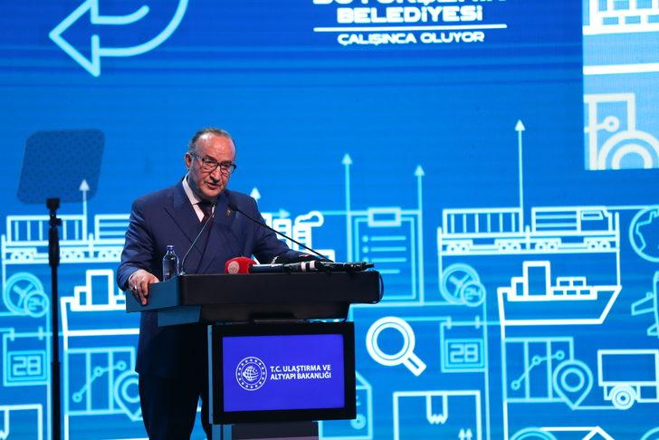 Kocaeli'de düzenlenen "Ulaştırma 2053-Körfez Lojistik Çalıştayı" başladı G1