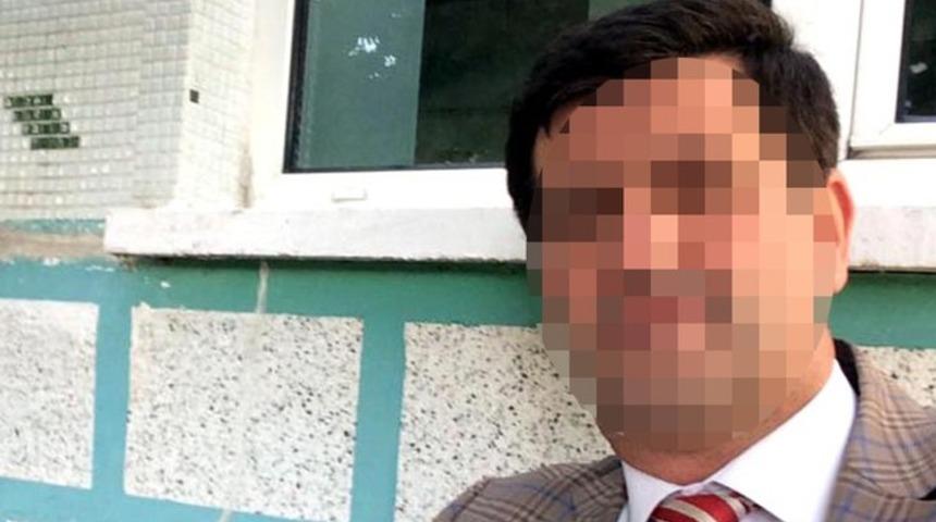 &Ccedil;ıplak fotoğraflarını mahallenin WhatsApp grubuna atan muhtar a&ccedil;ığa alındı