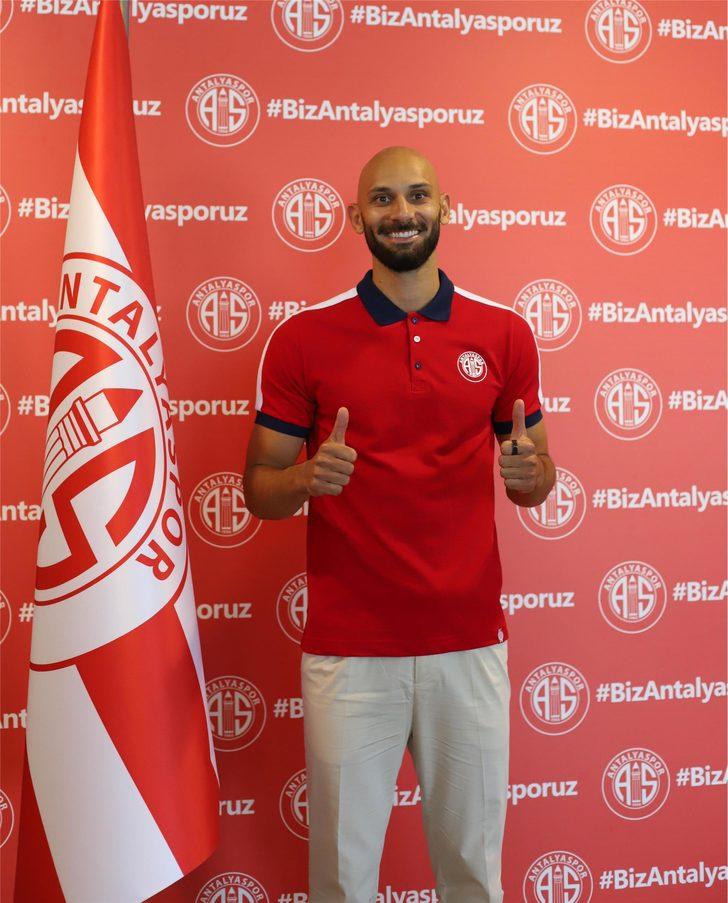 Antalyaspor, Ömer Toprak'ı 2 yıllığına kadrosuna kattı G2