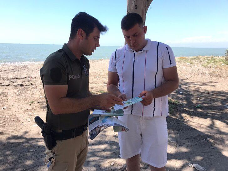 Mersin'de caretta carettaların yuva yaptığı sahile uyarı levhaları yerleştirildi G4