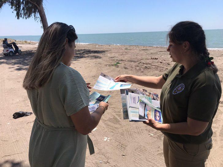 Mersin'de caretta carettaların yuva yaptığı sahile uyarı levhaları yerleştirildi G5
