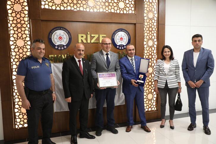 Rize'de görev yapan polis memuru Seçkin Yıldız'a fair-play ödülü G2