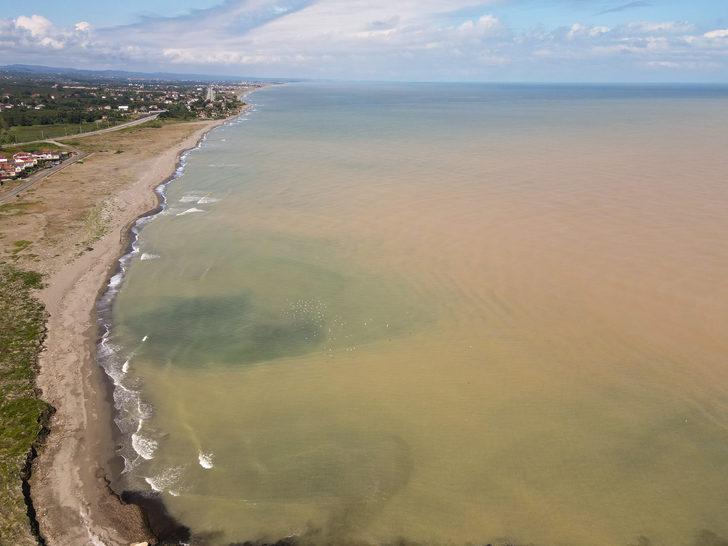 Sakarya'da sağanağın ardından Kocaali sahilinde kirlilik oluştu G5