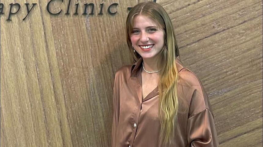 Televizyon dizisi hayatını kurtardı! ''Belirtilerim 'Grey's Anatomy'de göründükten sonra nadir görülen bir hastalığım olduğunu fark ettim''