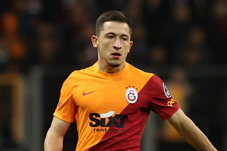 Galatasaray'da 6 ayrılık birden! Okan Buruk gelir gelmez biletlerini kesti G1
