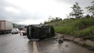 Anadolu Otoyolu'nda zincirleme trafik kazasında 10 kişi yaralandı