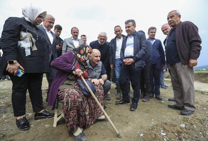 Bakan Karaismailoğlu selden etkilenen Düzce'de incelemelerde bulundu G3