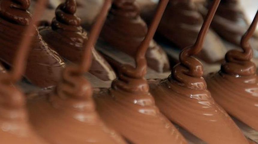 Dünyaca ünlü çikolata fabrikasında bakteri paniği! Satışlar durduruldu