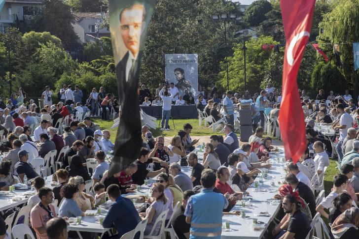 Cüneyt Arkın'ın taziye kabulü Beşiktaş'ta yapıldı G4