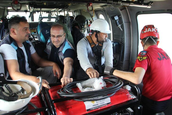 Sinop'ta selden etkilenen bazı köylere helikopterle jeneratör götürüldü G1