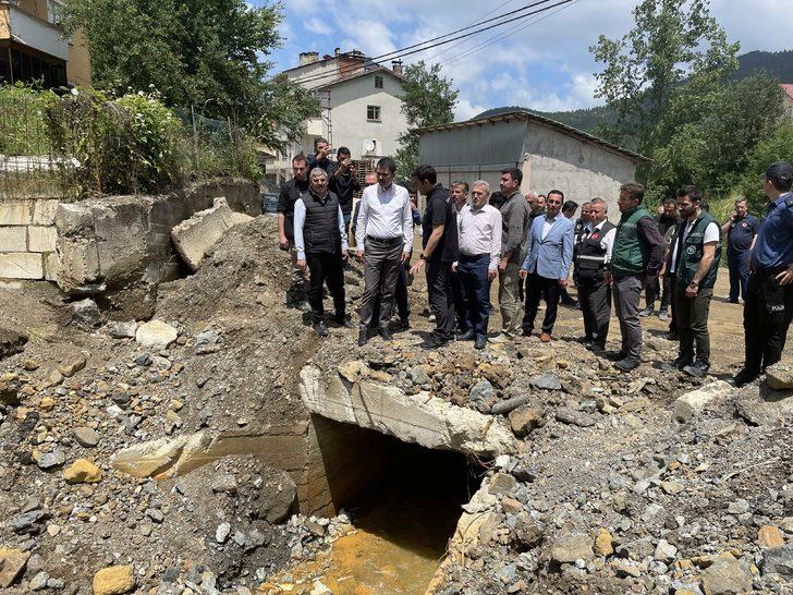 Bakan Kurum, Kastamonu'da selden etkilenen bölgelerde incelemede bulundu G4