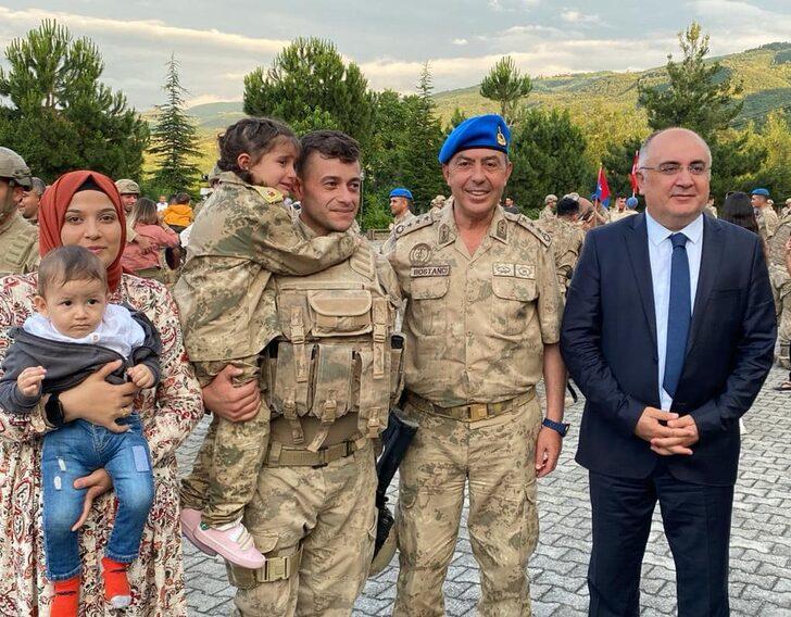 "Kurtlar" Taburu'ndaki komandolar Suriye'den döndü G2