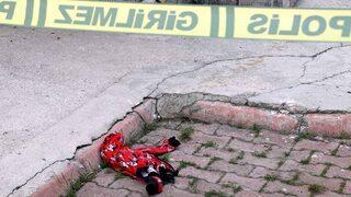 Her şey bir anda oldu! Dehşete düşüren olayda 5 yaşındaki Belinay ağır yaralandı