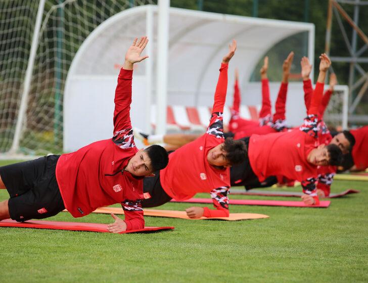 Sivasspor, yeni sezon hazırlıklarına devam etti G5