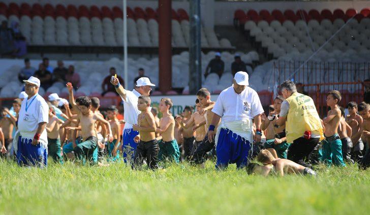 Tarihi Kırkpınar Yağlı Güreşleri'nde 661'inci randevu başladı G5