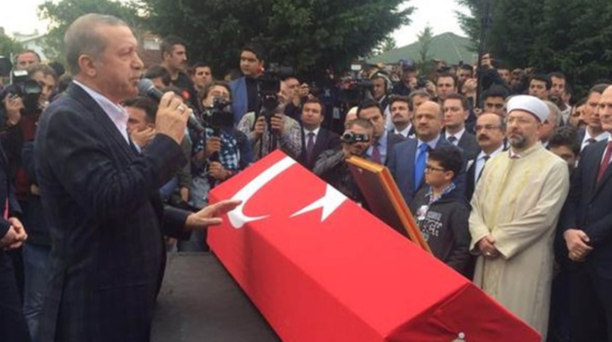 Şehit Kaymakam'ın Cenazesinde Erdoğan'dan &Ccedil;ok Sert S&ouml;zler İdam Kararını Biz Vereceğiz!