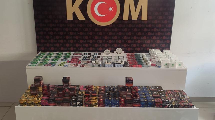 Konya'da gümrük kaçağı 3 bin 422 ilaç ele geçirildi