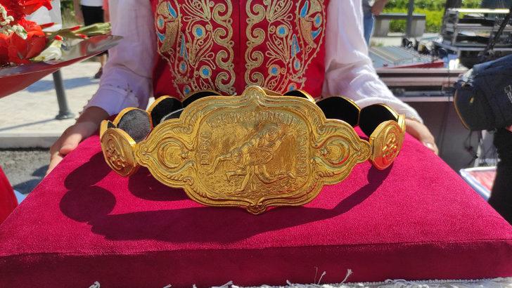 Kırkpınar'ın önemli ritüellerinden "ağa karşılaması" davul zurna eşliğinde gerçekleştirildi G2