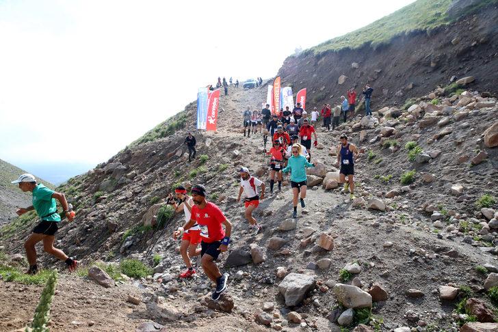 Uluslararası Erciyes Ultra Sky Trail Dağ Maratonu başladı G1