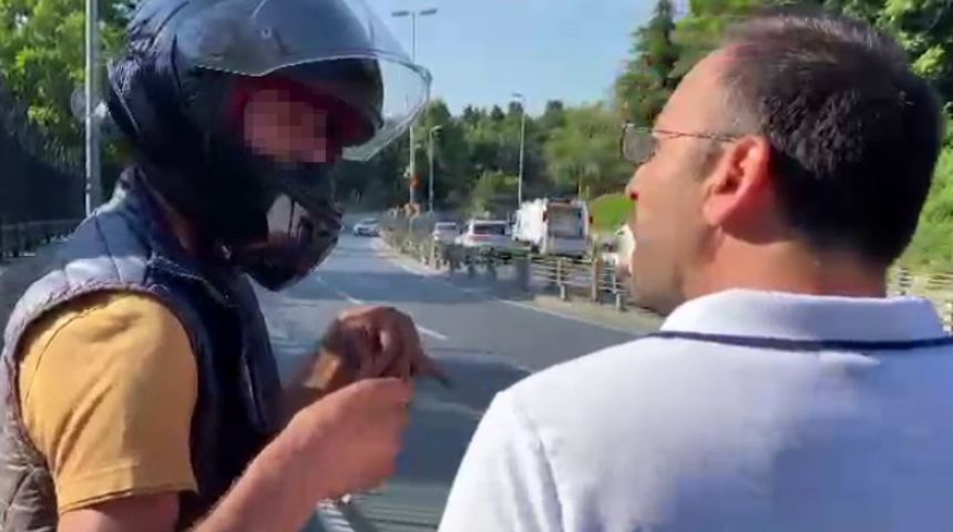 'Allah rızası i&ccedil;in' lafına inandılar! Dolandırıcının foyası ortaya &ccedil;ıkınca tehdit savurdu: Simanızı aldım g&ouml;r&uuml;şeceğiz