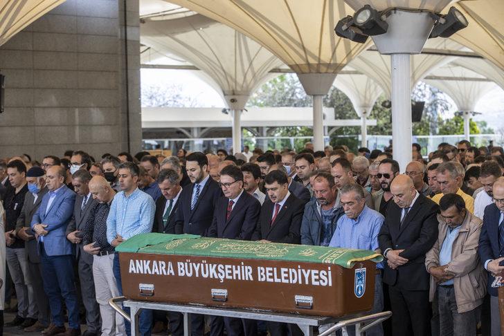 Ankara'daki sağanak nedeniyle hayatını kaybeden Doğanay son yolculuğuna uğurlandı G4
