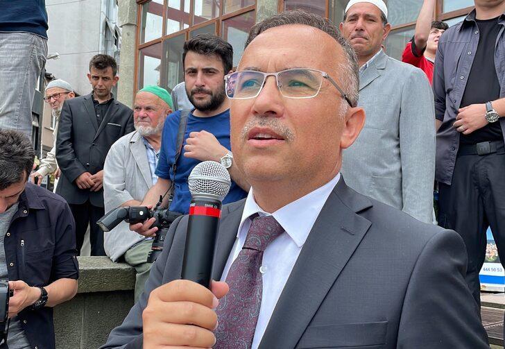 AK Parti Genel Başkan Yardımcısı Yazıcı, Rize'de cenaze törenine katıldı G2