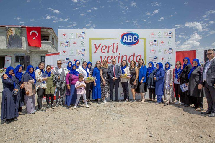 Karslı kadın çiftçiler, mavi kantaronla yıllık 7 milyon liralık gelir imkanına kavuşuyor G4