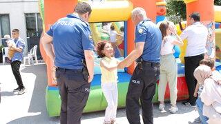 Sultanbeyli İlçe Emniyet Müdürlüğü şehit aileleri için etkinlik düzenledi