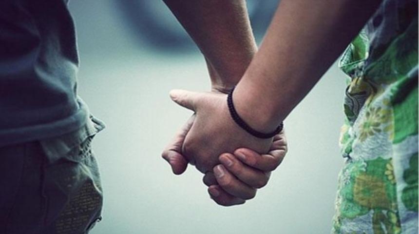 Kız arkadaşıyla buluşmak i&ccedil;in 'canlı bomba' ihbarı yaptı