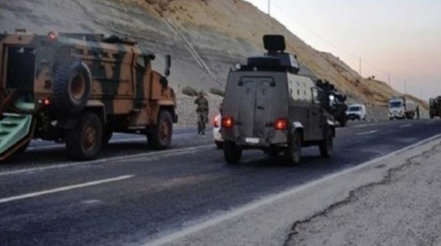 Mardin'de PKK'dan bombalı saldırı: 3 asker yaralı