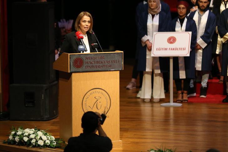 Nevşehir Hacı Bektaş Veli Üniversitesinde mezuniyet töreni düzenlendi G3