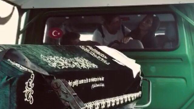 Oğlu çatışmada öldürülen anneden uyuşturucu iddiası: Nişanı olacaktı kefen giydirdiler