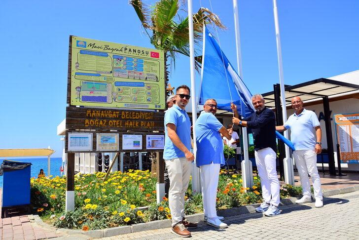 Antalya'da 4 plaja mavi bayrak verildi G3
