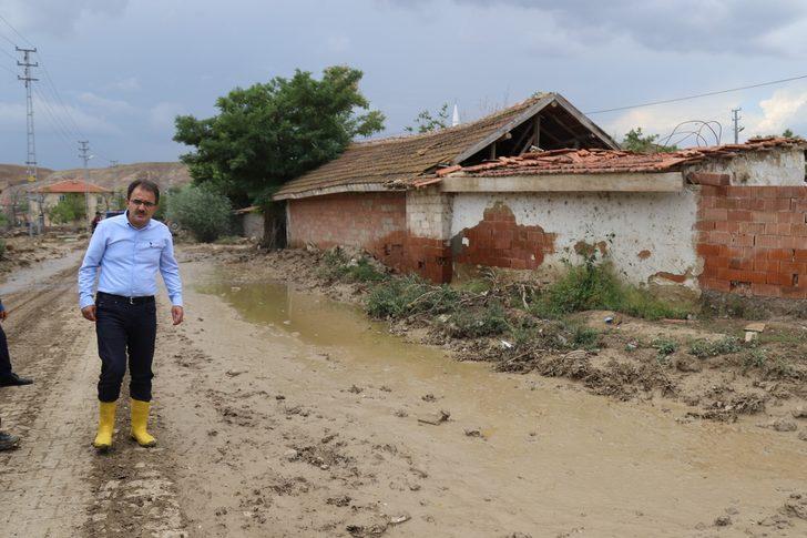 Çankırı'da etkili olan sağanak tarım arazilerine zarar verdi G4