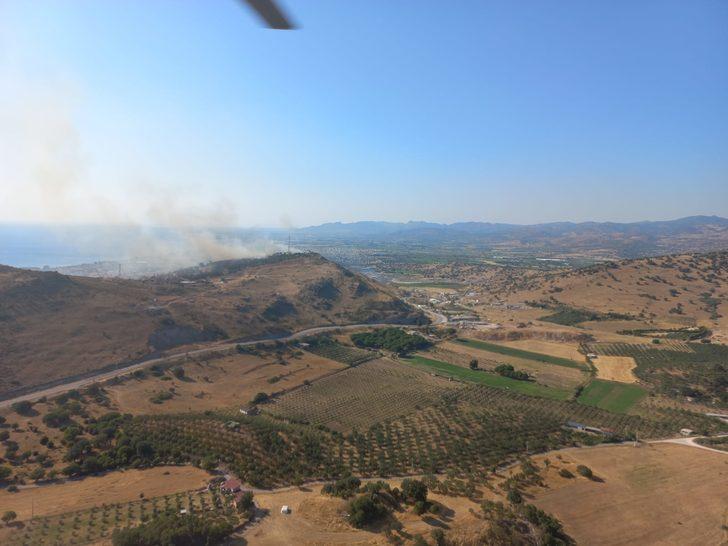 GÜNCELLEME - İzmir'de ağaçlandırma sahasındaki yangın kontrol altına alındı G3