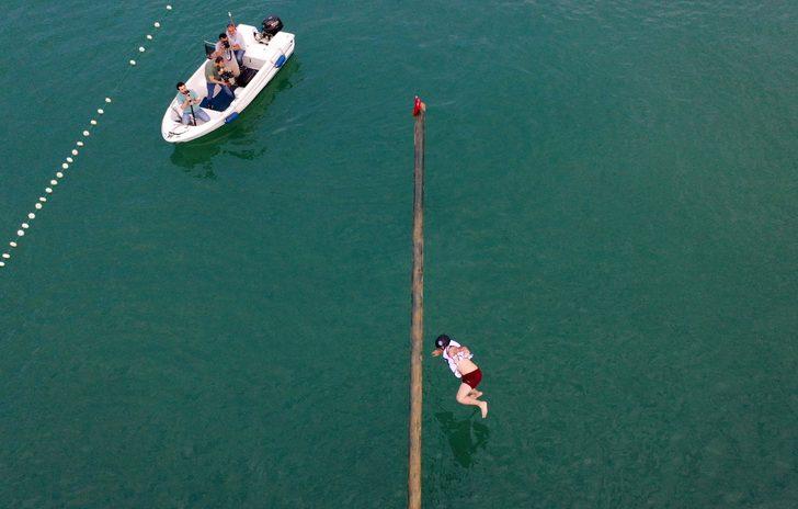 RedBull Yağlı Direk yarışması, Trabzon'da gerçekleştirildi G1