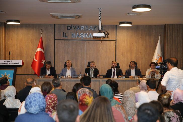Bakan Nebati AK Parti Diyarbakır İl Başkanlığı'nda konuştu: G4